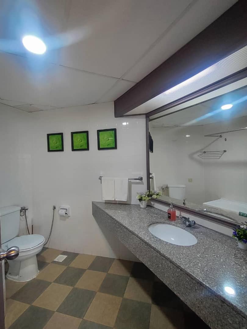 17 Jazz Sweet Beachfront Resort Tanjung Bungah  Εξωτερικό φωτογραφία
